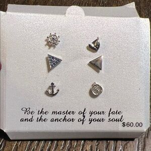 Elegant Silver Nautical Stud Earrings Set
